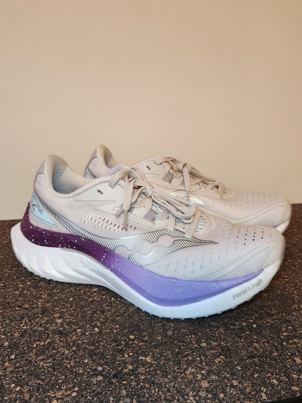 Saucony Endorphin Speed 4 Running Shoes Womens Size 7